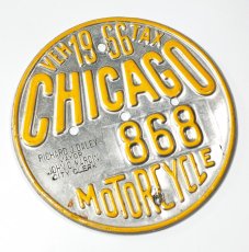 画像1: 【1966 CHICAGO】Motorcycle Vehicle Tax License Plate Medallion Tag (1)