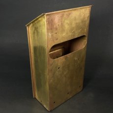 画像9: -＊鍵2個付き＊-  1920-30's "CORBIN LOCK CO."  Brass Wall Mount Mail Box  (9)