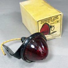 画像1: 【N.O.S.】 1940's Vintage "Beehive" DORAY Tail Light (1)