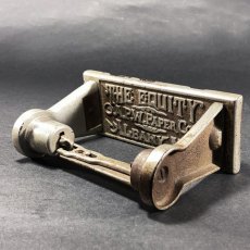 画像1: 1890-1910's ★A.P.W PAPER CO. N.Y.★ Iron Toilet Paper Holder (1)