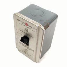 画像3: 1950's  ☆General Electric☆ Surface Mount Switch  -＊Dead Stock＊- (3)