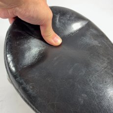 画像7: 1960's  Original ★Bates★ Leather Solo Seat  【Narrow】（幅狭） (7)