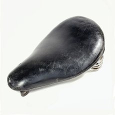 画像4: 1960's  Original ★Bates★ Leather Solo Seat  【Narrow】（幅狭） (4)