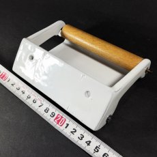 画像8: 1920-30's German-Deco "Cast-Iron" Toilet Paper Holder (8)