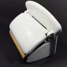 画像4: 1920-30's German-Deco "Cast-Iron" Toilet Paper Holder (4)