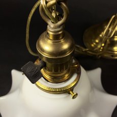 画像3: 1920-30's "Ruffled Milk Glass" Chain Pendant Lamp (3)