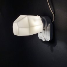 画像2: 1930's Art Deco Porcelain Bathroom Lamp (2)
