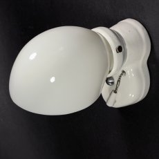 画像3: 1920-30's Art Deco "Porcelain＆Milk Glass" Bathroom Lamp (3)