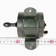 画像4: 1910-20's "DUSTLESS" Wood Handle Clothes-Line Reel (4)