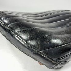 画像20: -＊Mint Condition＊-　 1960's ★Genuine Bates★  “Tuck Roll” Leather  Solo Seat & Pillion Pad (20)