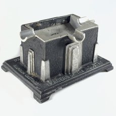 画像2: 1920-30's Art Deco ★SKYSCRAPER★  Cast Aluminum Ashtray (2)