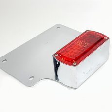 画像5: -＊New Old Stock＊- 【D.S.C.】 1970's “THE KNIGHT” Square Tail Light  w/ License Plate Base (5)