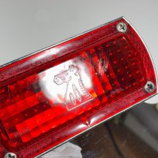 画像9: -＊New Old Stock＊- 【D.S.C.】 1970's “THE KNIGHT” Square Tail Light  w/ License Plate Base (9)