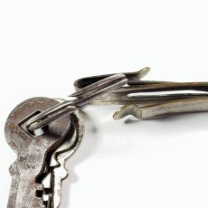 画像6: Early-1920's Brass "BELT CLIP" with Key Ring (6)
