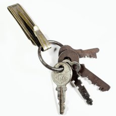 画像1: Early-1920's Brass "BELT CLIP" with Key Ring (1)