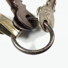 画像4: Early-1920's Brass "BELT CLIP" with Key Ring (4)