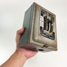 画像2: -＊超特大！！＊-  ★General Electric★  1940's Surface Mount Switch (2)
