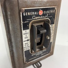 画像5: -＊超特大！！＊-  ★General Electric★  1940's Surface Mount Switch (5)