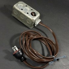 画像5: 1950-60's "Extension Cord" Steel 2-Outlet (5)
