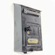 画像7: ★CORBIN LOCK CO.★  最古モデル！！ 1900-10's Wall Mount Mail Box with Newspaper Holder (7)
