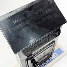 画像6: ★CORBIN LOCK CO.★  最古モデル！！ 1900-10's Wall Mount Mail Box with Newspaper Holder (6)