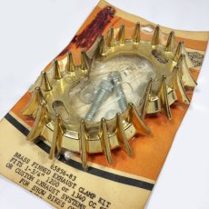 画像1: ⚡️N.O.S.⚡️ Vintage Harley Davidson Shovelhead Finned Exhaust Pipe Clamps (1)