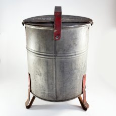 画像8:  “DIRTY RAGS”  1930-40's ★JUSTRITE★ Oily Waste Can (8)