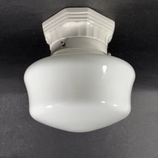 画像1:  ★Milk Glass ＆ Porcelain ★  1920-30's School House Ceiling Light  (1)