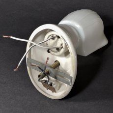 画像11: 1920-30's Art Deco Bathroom Lamp  ★Porcelain ＆ Milk Glass★ (11)