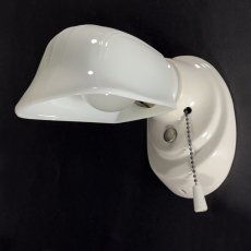画像2: 1920-30's Art Deco Bathroom Lamp  ★Porcelain ＆ Milk Glass★ (2)