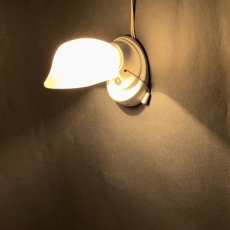 画像3: 1920-30's Art Deco Bathroom Lamp  ★Porcelain ＆ Milk Glass★ (3)