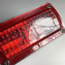 画像2: ⚡️D.S.C.⚡️  1970's “THE KNIGHT” Square Tail Light (2)