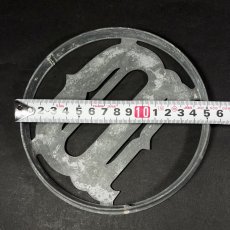 画像4: 1950's "D" Aluminum Screen Door Center Medallion (4)