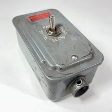 画像3: 1940-50's  ★General Electric★ Surface Mount Switch (3)