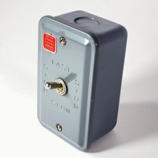 画像1: 1940-50's  ★General Electric★ Surface Mount Switch  -＊Dead Stock＊- (1)