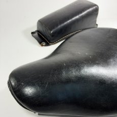 画像3: -＊Mint Condition＊-　 ⚡️Genuine Bates⚡️  1960's Solo Seat & Pillion Pad (3)