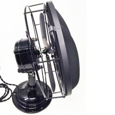 画像7: ★PRIVATE COLLECTION★　  “Fully Restored”　 Early-1930's 12" Victor Breeze Spreader Fan (7)