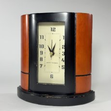 画像1: ★Seth Thomas★   1980's “Art-Deco” Wood Table/Desk Clock (1)