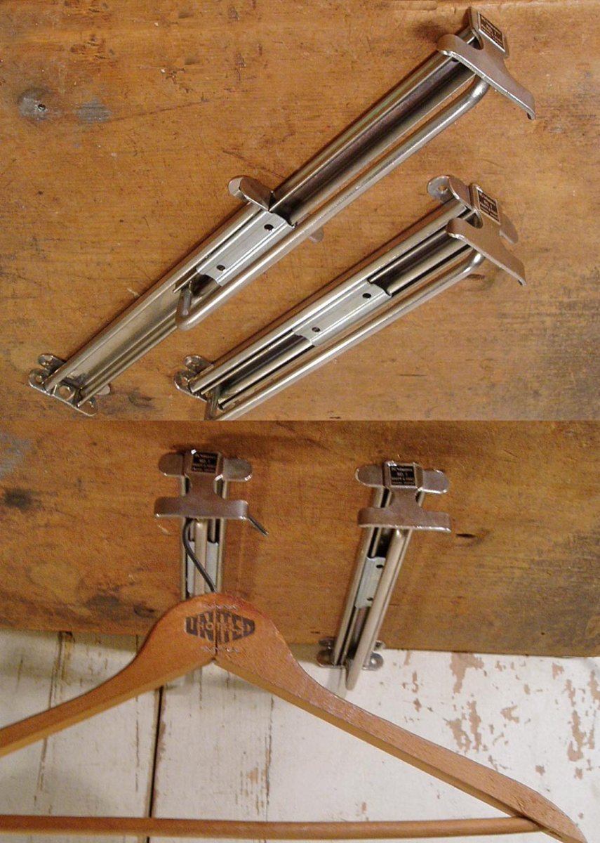 画像1: 1950-60's "Slide-Out" Closet Hanger (1)