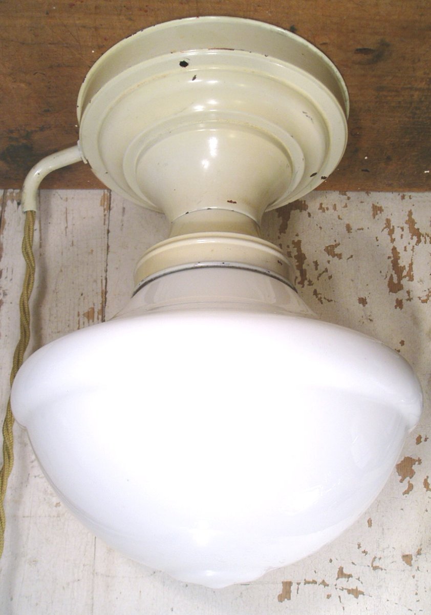 画像1: 1920-30's "ART DECO" Ceiling Light Fixture w/Pendant Switch (1)