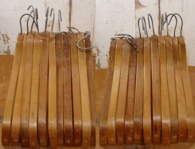 画像2: 11-sets Bentwood "Advertising" Hanger 