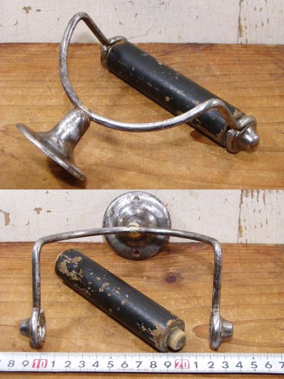 画像1:  1920's "Solid Steel Frame" Toilet Paper Holder