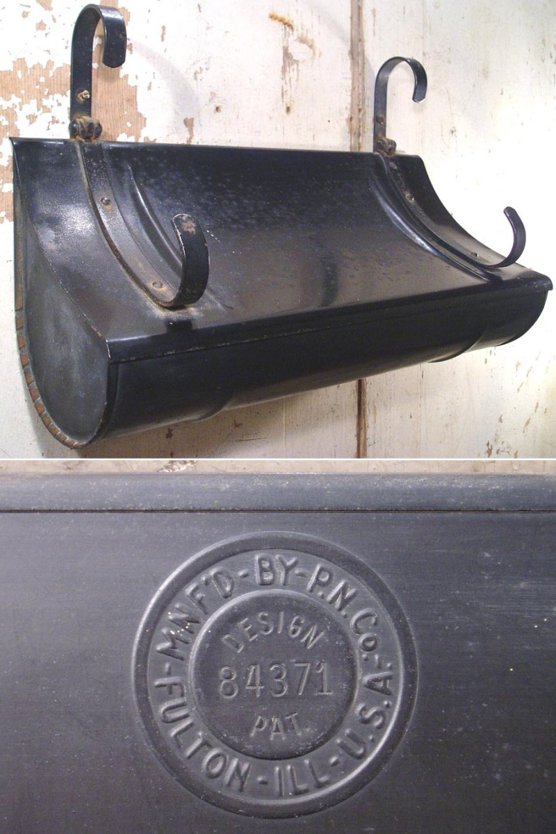 画像1: 1930's "BLACK" Steel Mail box (1)