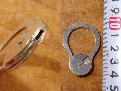 画像2: 【PAT.1879 】Brass "ADVERTISING" Rotating Key Ring