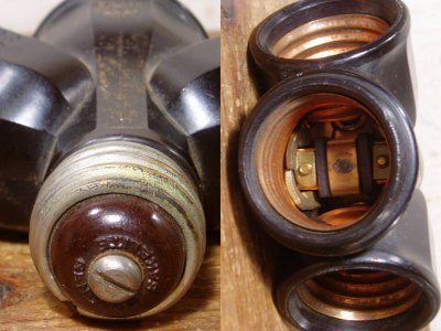 画像1: 1920-30’s Bakelite Triple Socket Splitter