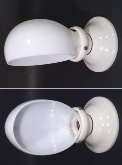 画像1: 1930-40's  "ART DECO" Milk Glass Bathroom Lamp
