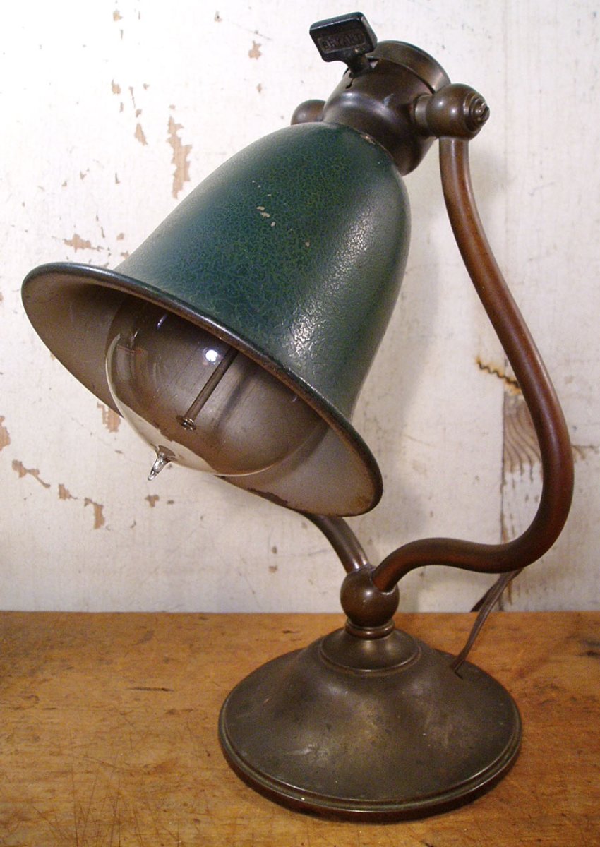 画像1: Early 1900's "BRASS" Desk/Table Lamp (1)