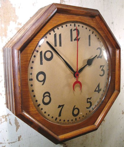 画像1: 1930-40's "Super-DECO" Wood Octagon Wall Clock