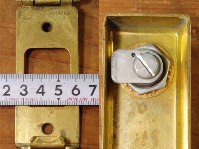 画像3: 1950-60's Solid Brass "Locking" Switch Cover 