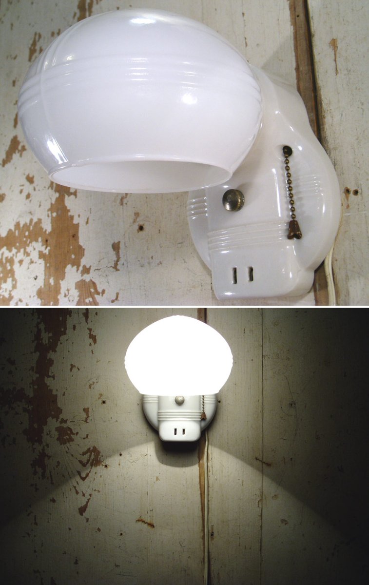 画像1: 1940's DECO "Porcelain＆Milk Glass" Bathroom Lamp (1)